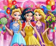 Prensesler Yaş Günü Partisinde